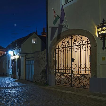 Demetrovics Udvarház Eger Esterno foto